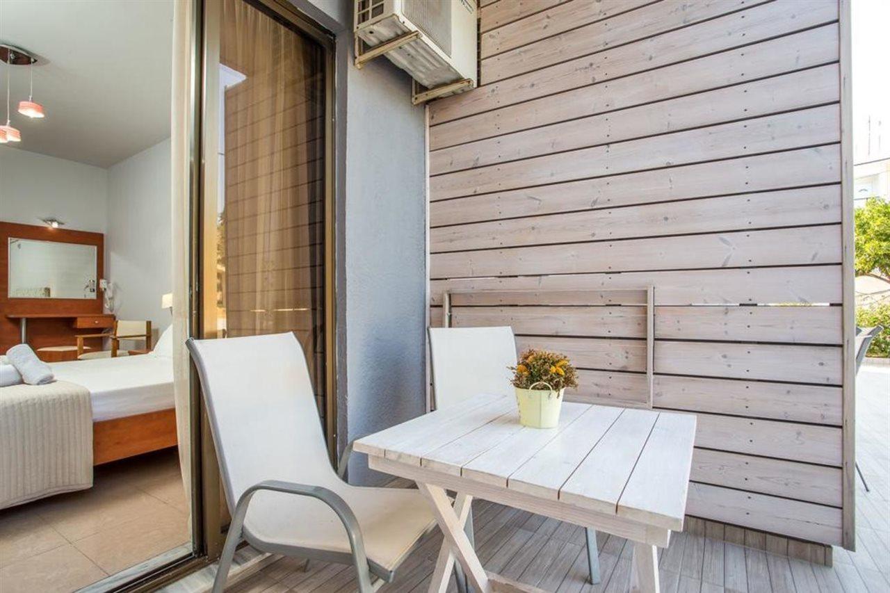Apartment Yianna *